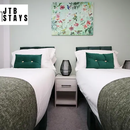 Spacious 1 Bedroom By Jtb Stays Short Lets & Serviced With Wifi Bristol