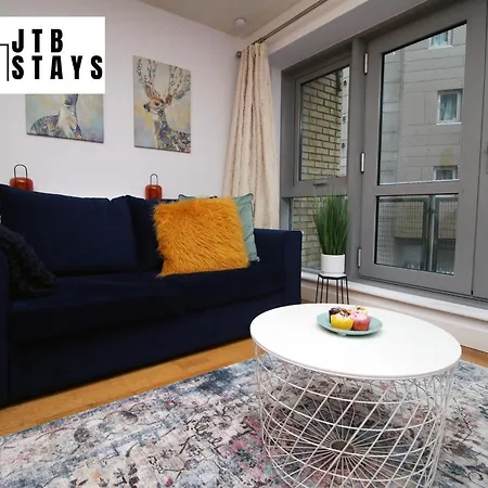 Spacious 1 Bedroom By Jtb Stays Short Lets & Serviced With Wifi Apartment Bristol
